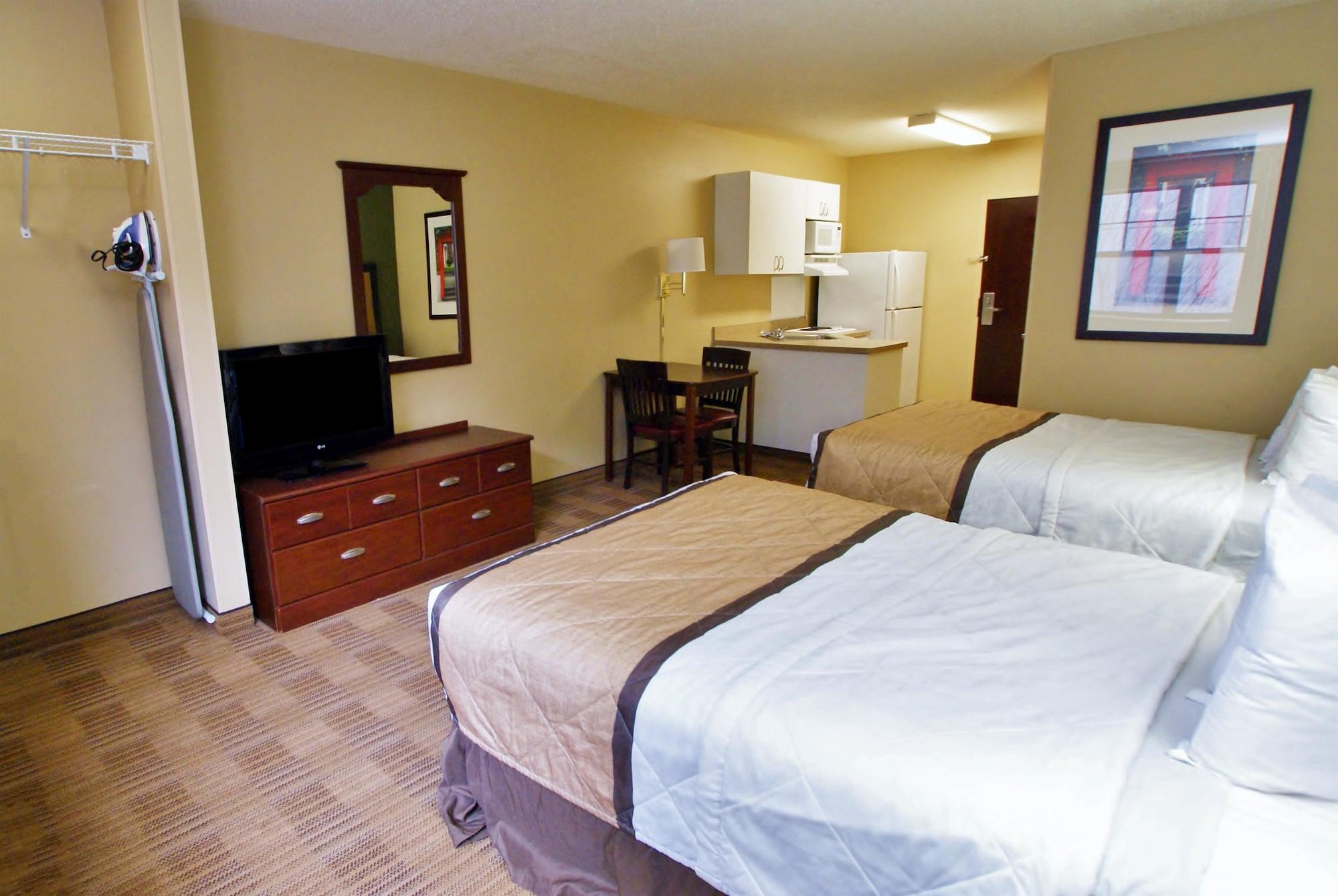 Extended America Select - - Stadium Blvd Hotel 2*